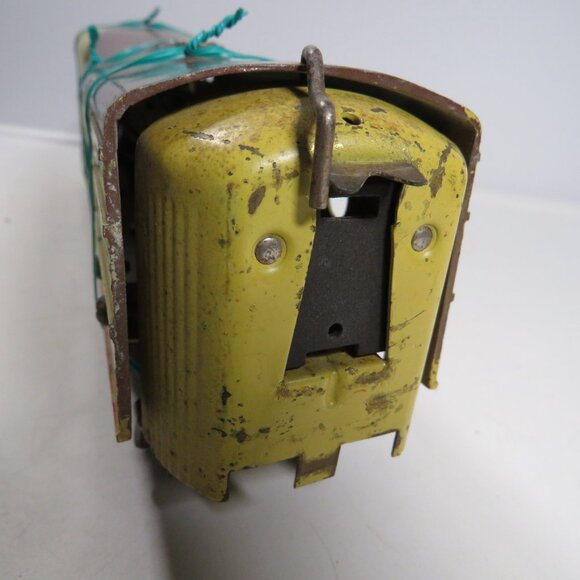 Pre-WWII 30's Union Pacific Train Engine est. #1684 Metal railroad - Picture 3 of 16